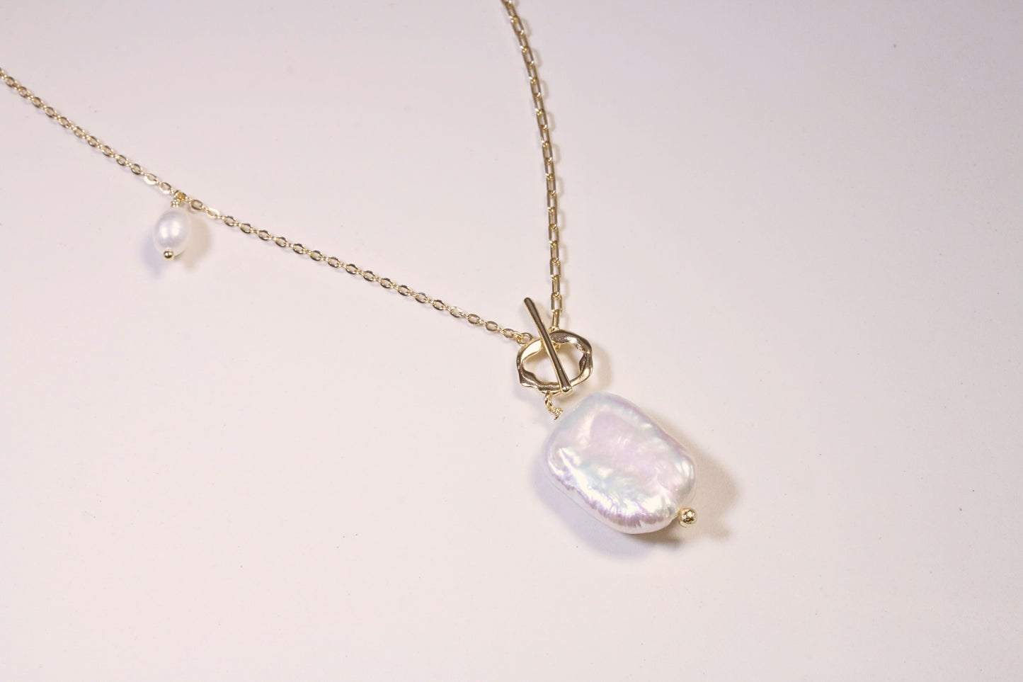 Freshwater Pearl Gold Link Necklace