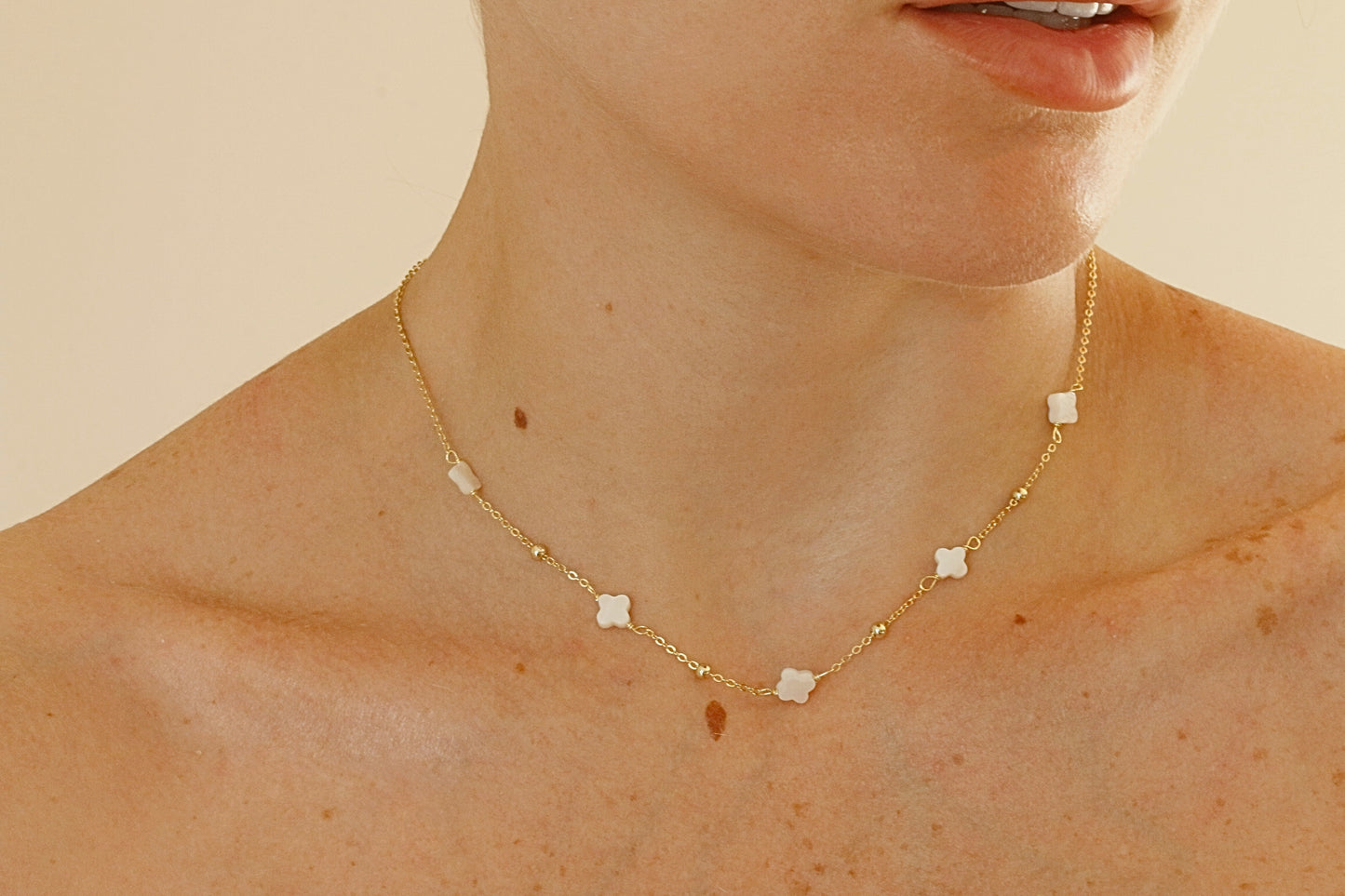 Shell Clover Necklace