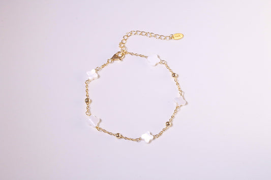 Shell Clover Bracelet