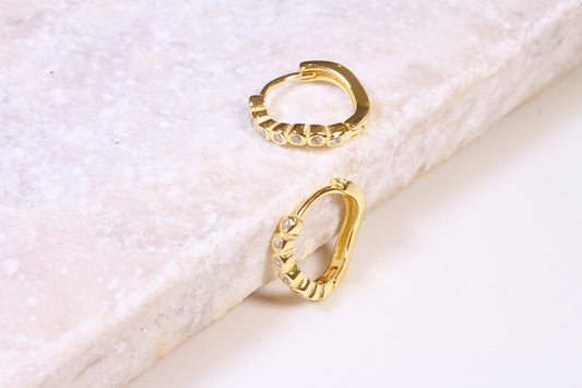 Wavy CZ Huggies