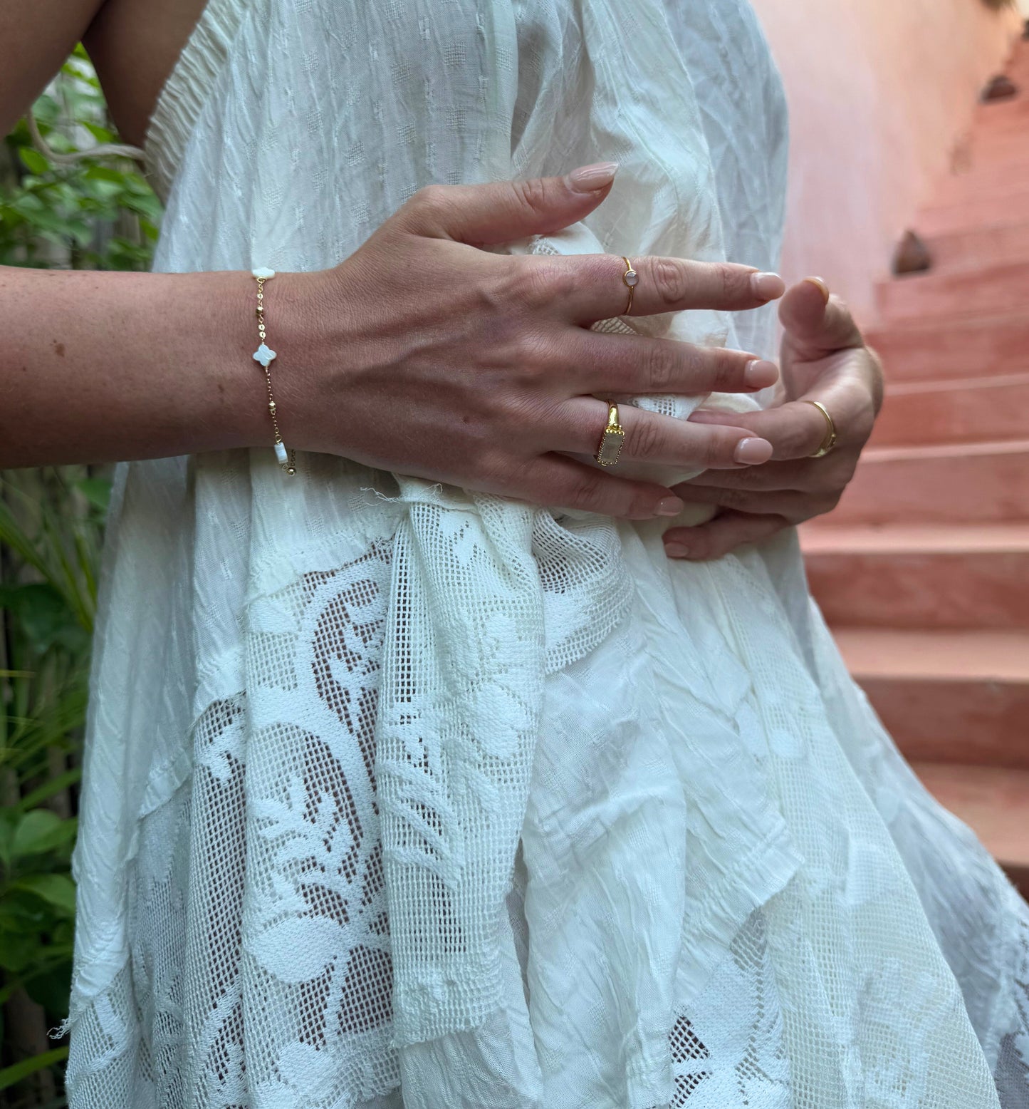 Round Single Moonstone Ring